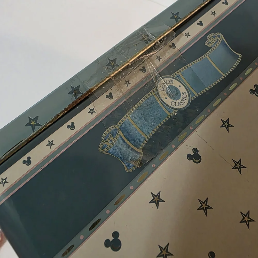 Disney original tin